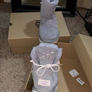 Short UGG boots